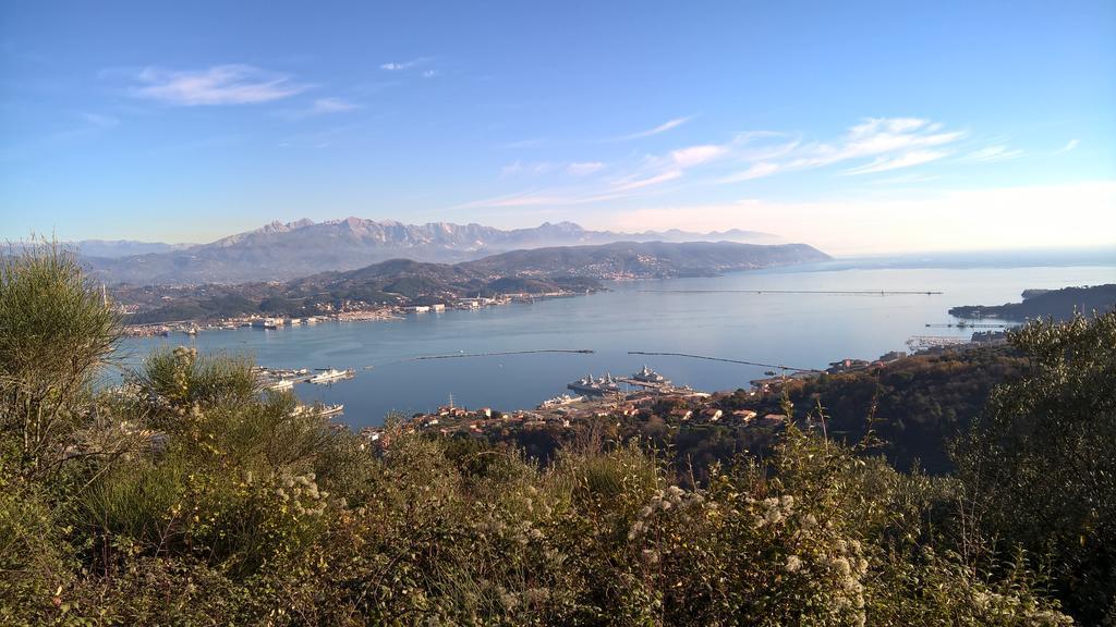 Tra Er Boscu Er Maa Villa Volastra Exterior photo