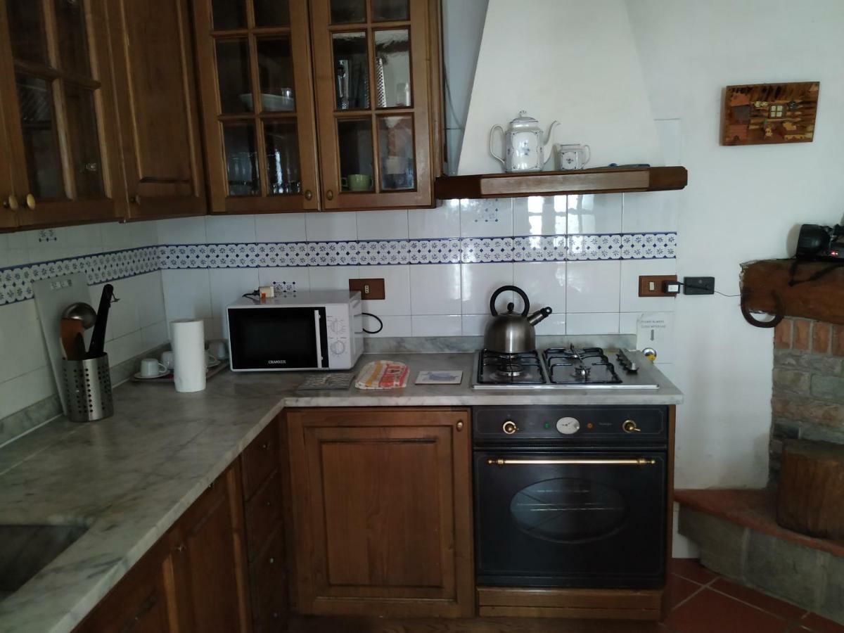 Tra Er Boscu Er Maa Villa Volastra Exterior photo